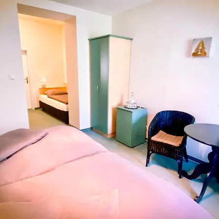 Ambiente Et Art Pensión Düsseldorf