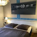 Πανσιόν Ambiente Et Art 3*