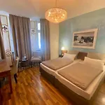 Ambiente Et Art 3* Ντίσελντορφ