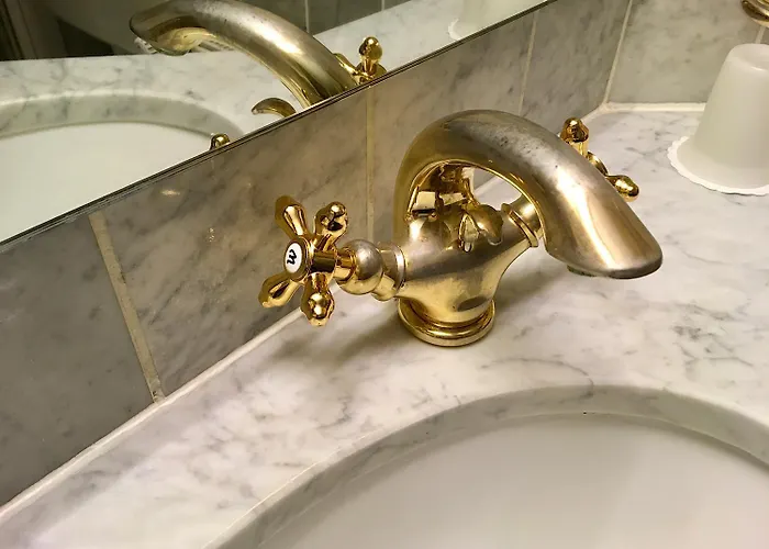 Ambiente Et Art 3* 뒤셀도르프